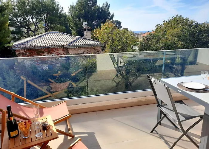 Hpc Suites - Cassis Centre - Parking Gratuit & Piscine Chauffee